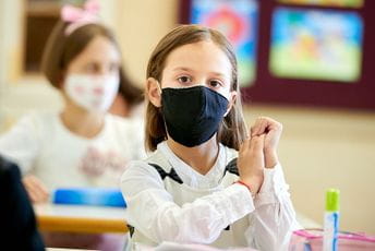 Škole posljednje zatvarati i prve otvarati Škole posljednje zatvarati i prve otvarati