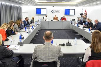 Privredna komora: Najavljeno povećanje akciza će negativno uticati na privredu Privredna komora: Najavljeno povećanje akciza će negativno uticati na privredu