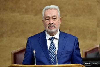 Krivokapić: U Vladi u kojoj sam ja premijer neće biti niko osim eksperata Krivokapić: U Vladi u kojoj sam ja premijer neće biti niko osim eksperata