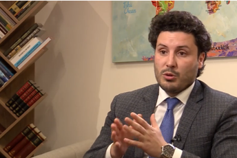 Abazović čestitao Štironji ustoličenje za Kotorskog biskupa Abazović čestitao Štironji ustoličenje za Kotorskog biskupa