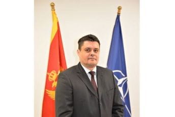 Pešić: Crna Gora će nastaviti odgovorno da ispunjava NATO obaveze Pešić: Crna Gora će nastaviti odgovorno da ispunjava NATO obaveze