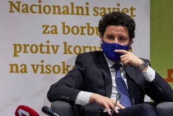 Abazović o dodjeli stanova: Tražimo modalitet da se država makar djelimično obešteti Abazović o dodjeli stanova: Tražimo modalitet da se država makar djelimično obešteti