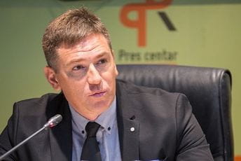 Huter: Možda treba ustanoviti dane noževa i žice? Huter: Možda treba ustanoviti dane noževa i žice?