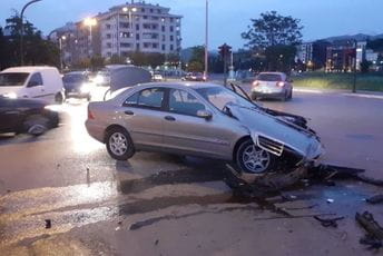 Izazvao udes, odbio alko test i pozvao drugo lice da preuzme odgovornost? Izazvao udes, odbio alko test i pozvao drugo lice da preuzme odgovornost?