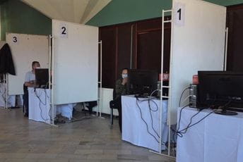 Nema kadra, izabrani doktori na punktovima Nema kadra, izabrani doktori na punktovima