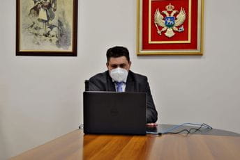 Pešić – Hogan Hern: Odlična odbrambena saradnja Crne Gore i Britanije Rajko Pešić