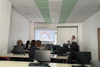 PG: Održano predavanje o važnosti vakcinacije PG: Održano predavanje o važnosti vakcinacije