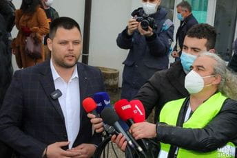 Nikšić: Odbornici danas glasaju o razrješenju Kovačevića Nikšić: Odbornici danas glasaju o razrješenju Kovačevića