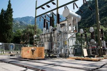 Za četiri mjeseca u EPCG 200 novih radnika: Svešteniku zaposlenje u hidroelektrani Perućica? Za četiri mjeseca u EPCG 200 novih radnika: Svešteniku zaposlenje u hidroelektrani Perućica?