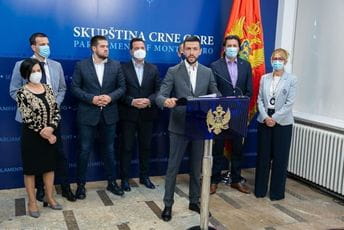 Živković: Povući iz procedure izmjene Zakona o državnom tužilaštvu Živković: Povući iz procedure izmjene Zakona o državnom tužilaštvu