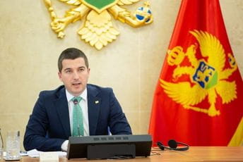 Bečić na Konferenciji predsjednika parlamenata zemalja EU Bečić na Konferenciji predsjednika parlamenata zemalja EU