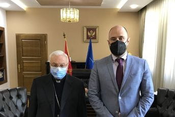 Radulović- Pecuto: Crna Gora i Vatikan razvijaju konstruktivan politički dijalog i prijateljske odnose Radulović- Pecuto: Crna Gora i Vatikan razvijaju konstruktivan politički dijalog i prijateljske odnose