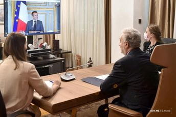 Krivokapić: Makron mi je uputio poziv da uskoro posjetim Francusku Krivokapić: Makron mi je uputio poziv da uskoro posjetim Francusku