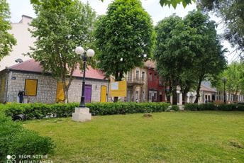 Sjutra u Bokeškoj izložba "Stara Podgorica", potom i projekcija filma Sjutra u Bokeškoj izložba "Stara Podgorica", potom i projekcija filma