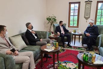 Milonjić i Abazović sa Fejzićem: Različitosti vjere, kulture i običaja naše bogatstvo Milonjić i Abazović sa Fejzićem: Različitosti vjere, kulture i običaja naše bogatstvo