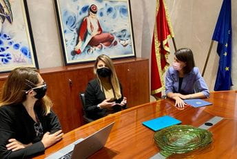 Državna pomoć svim komercijalnim i lokalnim radio i TV emiterima Državna pomoć svim komercijalnim i lokalnim radio i TV emiterima