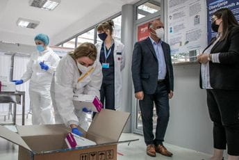 CAZAS donirao podgoričkom Domu zdravlja brze antigenske testove CAZAS donirao podgoričkom Domu zdravlja brze antigenske testove