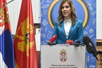 Resor Vesne Bratić: Slika Sv. Save da ostane u kotorskoj Gimnaziji Resor Vesne Bratić: Slika Sv. Save da ostane u kotorskoj Gimnaziji