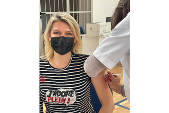 Vuksanović Stanković se revakcinisala AstraZenekom Vuksanović Stanković se revakcinisala AstraZenekom