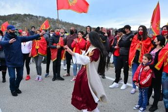 Crnogorci – ne priliči nam da nas žale kao žrtve! Crnogorci – ne priliči nam da nas žale kao žrtve!