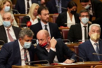 Zero Sum Game Zero Sum Game