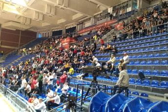 Zvezda kažnjena zbog publike u Pioniru Zvezda kažnjena zbog publike u Pioniru