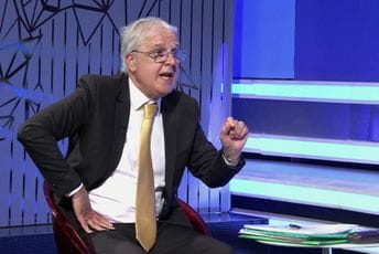 Belada: Podvala Crnoj Gori, upisali da eparhije postoje od 1220. godine Belada: Podvala Crnoj Gori, upisali da eparhije postoje od 1220. godine