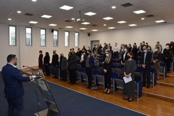 Održana komemoracija povodom smrti profesorice Sanje Garić Sa komemoracije