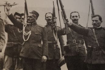 Voskresenja ne biva bez smrti Voskresenja ne biva bez smrti