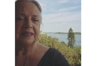 Svi naši susjedi su naši neprijatelji Svi naši susjedi su naši neprijatelji