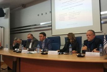 Crna Gora u konfliktu sama sa sobom Crna Gora u konfliktu sama sa sobom