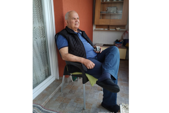 Na svaki poziv “sestro”, odazivaju se dva glasa i stižu u pomoć Na svaki poziv “sestro”, odazivaju se dva glasa i stižu u pomoć