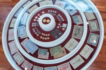 U Muzeju novca CBCG predstavljene postavke „Novac na tlu Crne Gore“ i „Novac kao nakit“ U Muzeju novca CBCG predstavljene postavke „Novac na tlu Crne Gore“ i „Novac kao nakit“