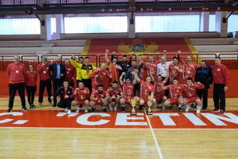 Kašćelan: Osvajanje KUP-a najbolji poklon gradu i državi za Dan nezavisnosti Kašćelan: Osvajanje KUP-a najbolji poklon gradu i državi za Dan nezavisnosti