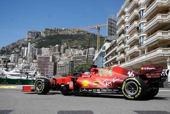 Lekleru pol pozicija, Hamilton tek sedmi Ilustracija