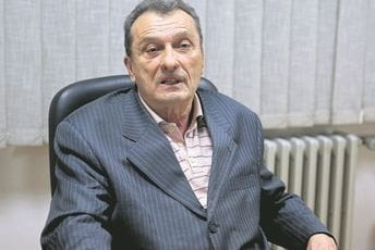 Mihailović: Sa povećanjem akciza na duvanske i druge proizvode ići postepeno Mihailović: Sa povećanjem akciza na duvanske i druge proizvode ići postepeno