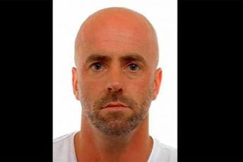 Belgija na nogama: Danima traže naoružanog vojnika koji je prijetio virusologu Belgija na nogama: Danima traže naoružanog vojnika koji je prijetio virusologu