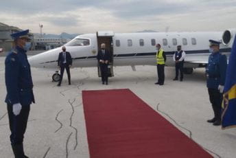 Premijer Krivokapić u zvaničnoj posjeti BiH Premijer Krivokapić u zvaničnoj posjeti BiH