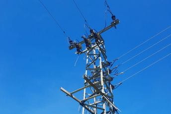 CEDIS: Ukraden transformator sa trafostanice Sjenokosi u Nikšiću CEDIS: Ukraden transformator sa trafostanice Sjenokosi u Nikšiću