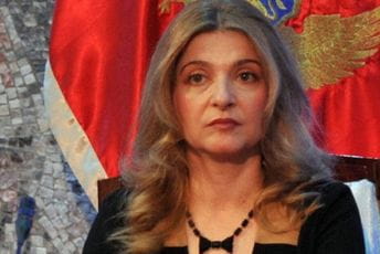 Pešić: Nekima od nas nacija je bitna, ponosni što smo Crnogorci do groba Pešić: Nekima od nas nacija je bitna, ponosni što smo Crnogorci do groba