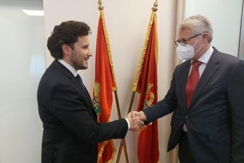 Abazović sa ambasadorom Finske: Želimo osnažiti ekonomsku saradnju između dvije zemlje Abazović sa ambasadorom Finske: Želimo osnažiti ekonomsku saradnju između dvije zemlje