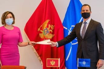 NATO donira beranskoj bolnici skener za magnetnu rezonancu i rendgen aparat NATO donira beranskoj bolnici skener za magnetnu rezonancu i rendgen aparat