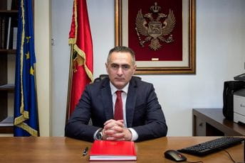 Damjanović: Ko ne izdaje fiskalne račune, krade državu i građane Damjanović: Ko ne izdaje fiskalne račune, krade državu i građane