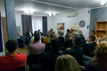 Abazović: Država treba da potpiše Temeljni ugovor Abazović: Država treba da potpiše Temeljni ugovor