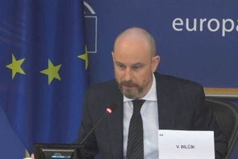 Bilčik: Napredak težak bez dvotrećinske ili tropetinske većine Bilčik: Napredak težak bez dvotrećinske ili tropetinske većine