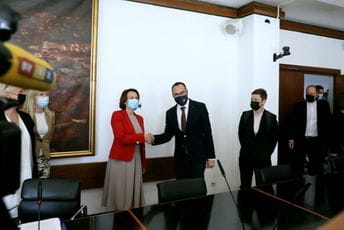 Novi gradonačelnik Zagreba preuzeo dužnost: Finansijsko stanje nije dobro Novi gradonačelnik Zagreba preuzeo dužnost: Finansijsko stanje nije dobro