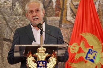 Dragan B. Perović: Vazda na Cetinje Dragan B. Perović: Vazda na Cetinje