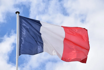 Prvi krug vanrednih parlamentarnih izbora u Francuskoj