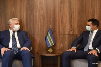 Vlada nikog ne dijeli Vlada nikog ne dijeli