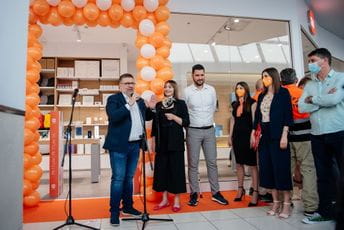 U Podgorici je danas otvoren Mi Store, prva Xiaomi radnja u Crnoj Gori U Podgorici je danas otvoren Mi Store, prva Xiaomi radnja u Crnoj Gori